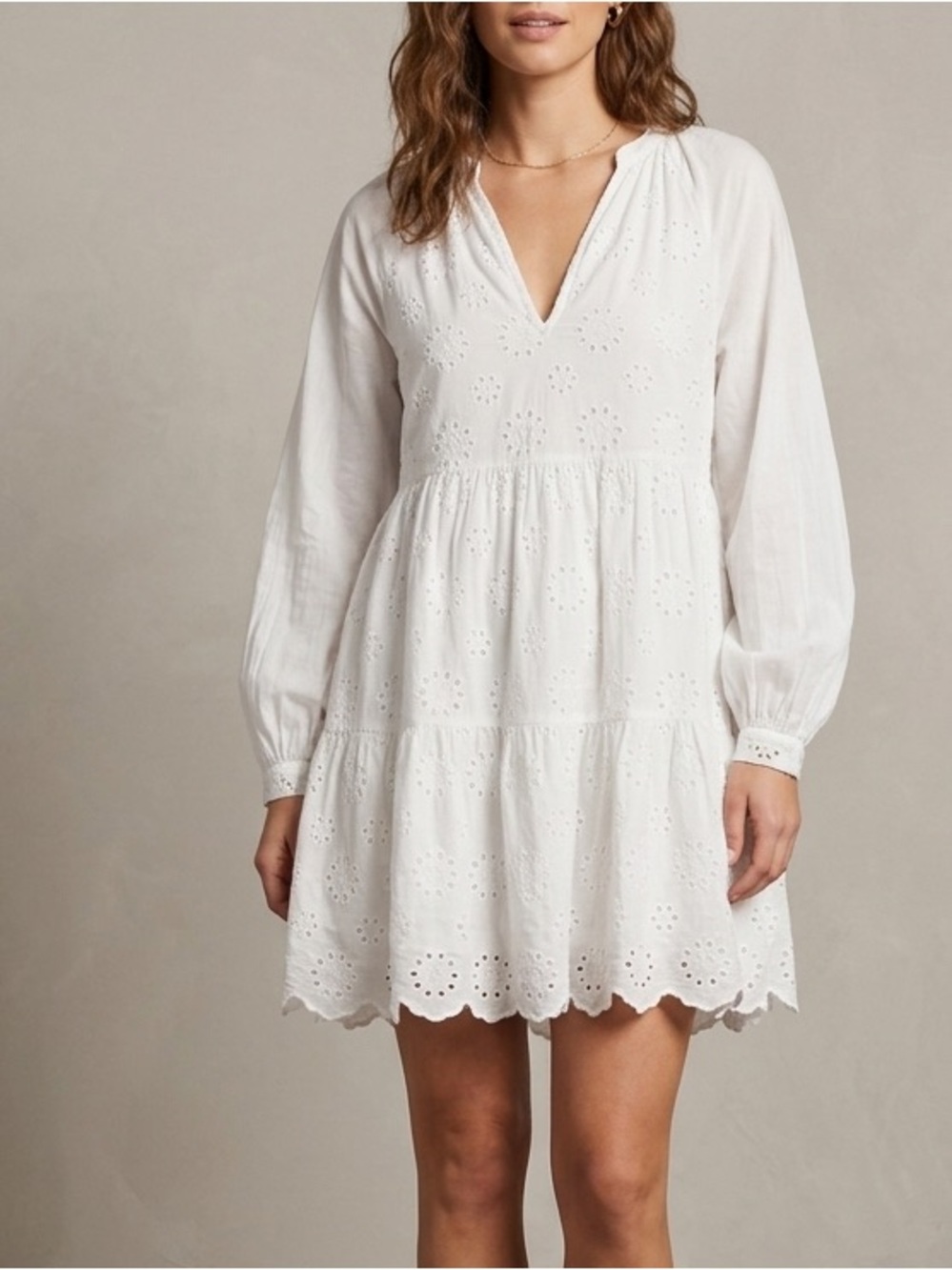 Grungemama White Eyelet Summer Cotton V-Neck Tiered Mini Dress‎ Size Small